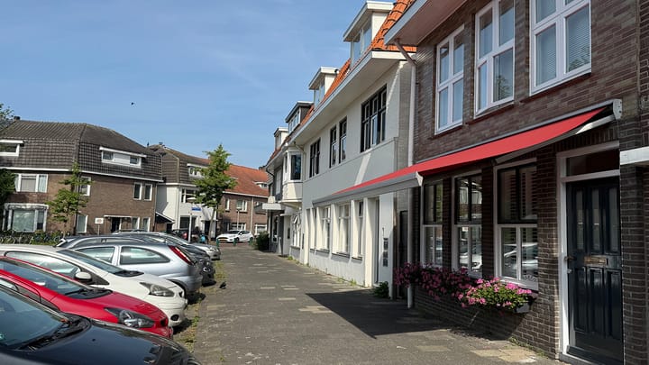 Foto 2 van St Gerardusplein 15-01