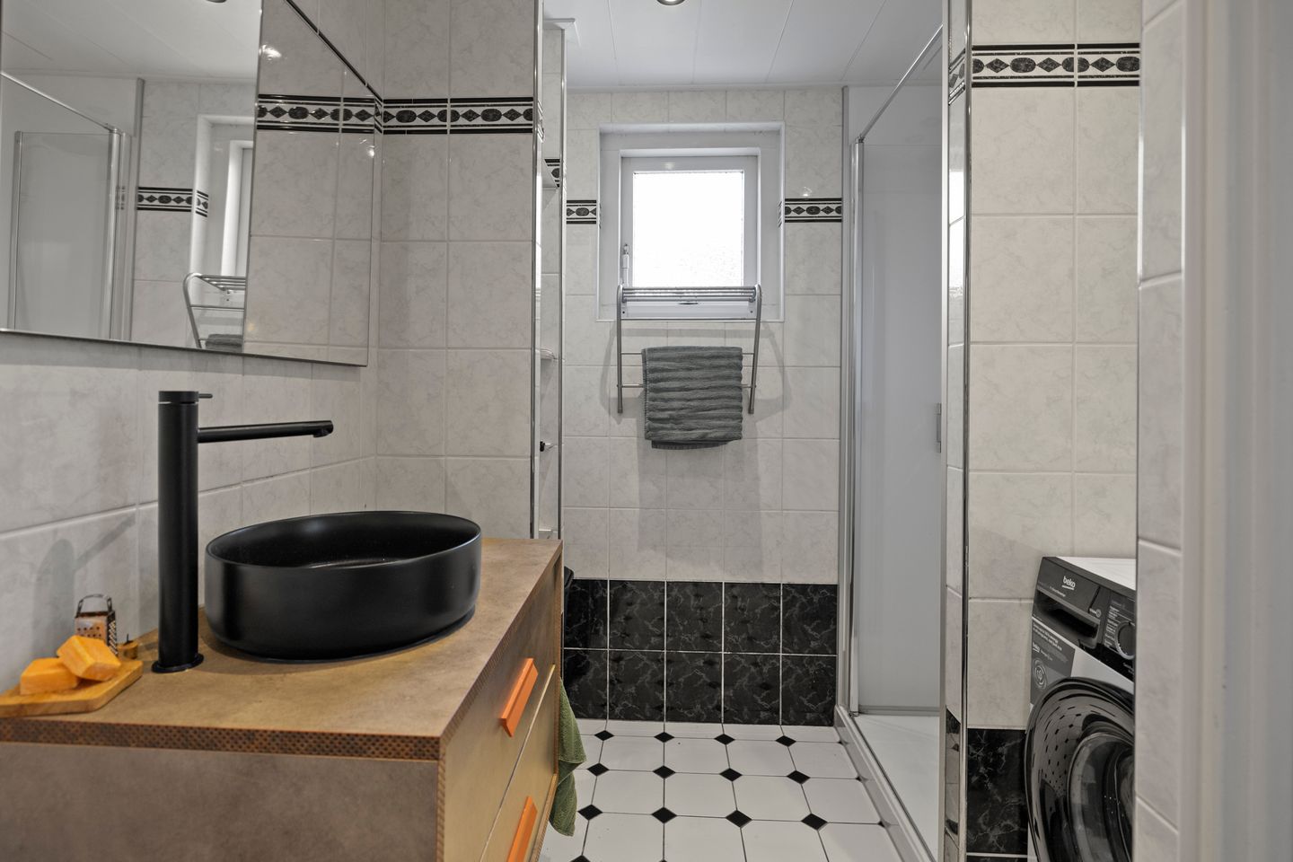 Foto 10 van Janzenstraat 12