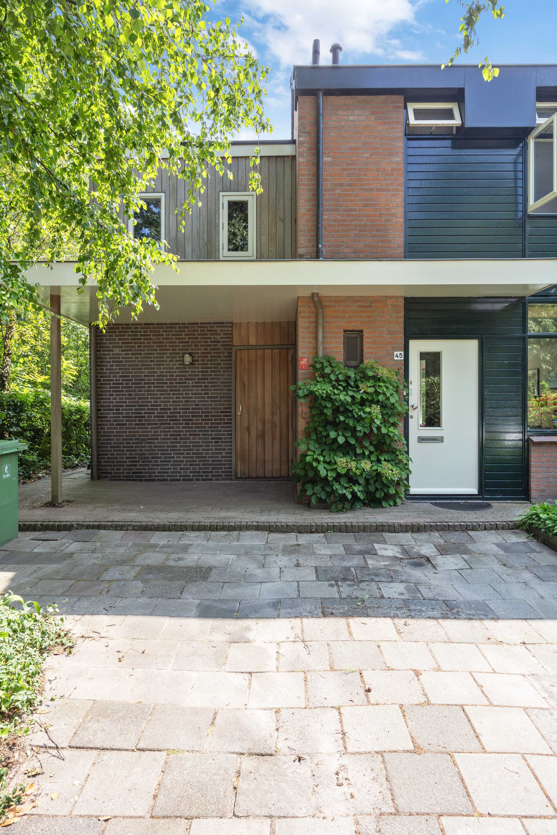 Foto 9 van Golfslag 45