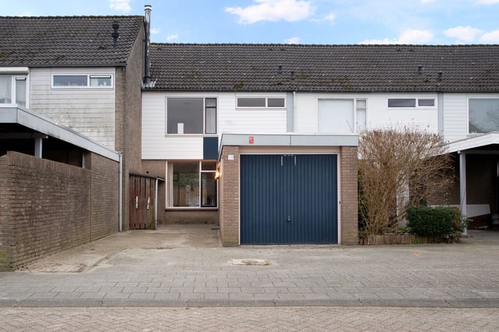 Photo 1 of August Vermeylenlaan 24