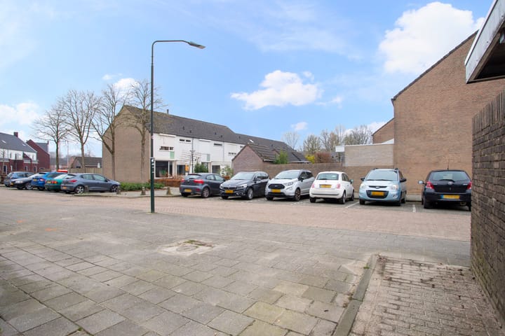 Photo 22 of August Vermeylenlaan 24