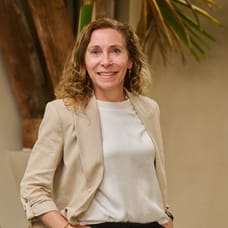 Sandra van der Lans - Commercieel Medewerker