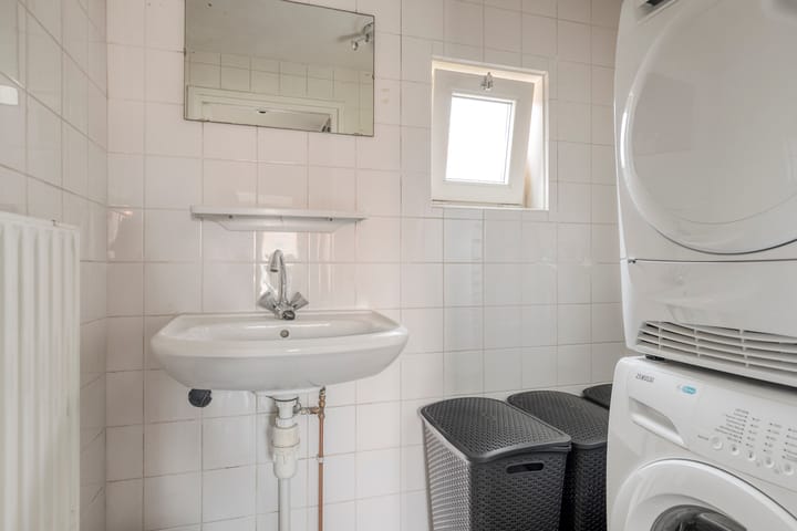 Foto 20 van Van Spilbergenstraat 12