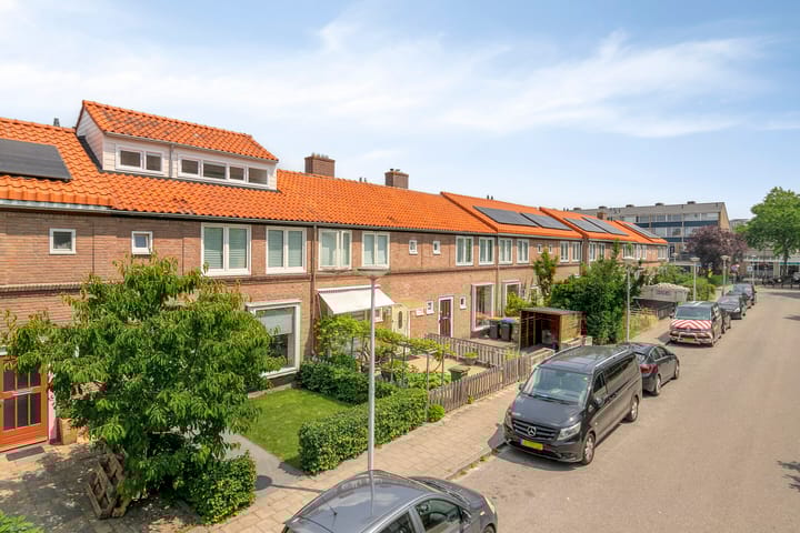 Foto 33 van Van Spilbergenstraat 12