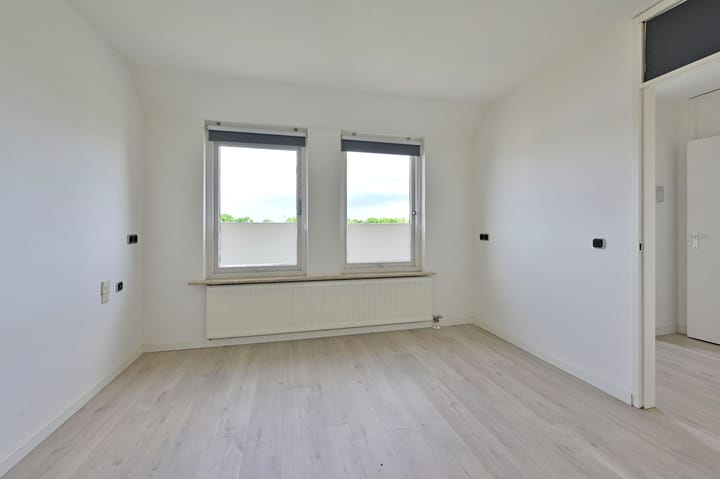 Foto 10 van Lambertus Hortensiuslaan 122