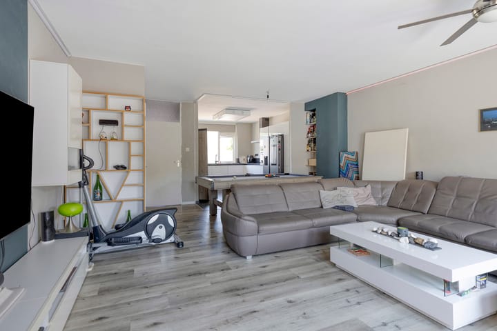 Photo 6 of Anjelier 11