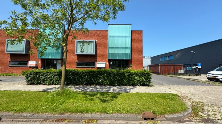 Verlengde Bremenweg 8, Groningen
