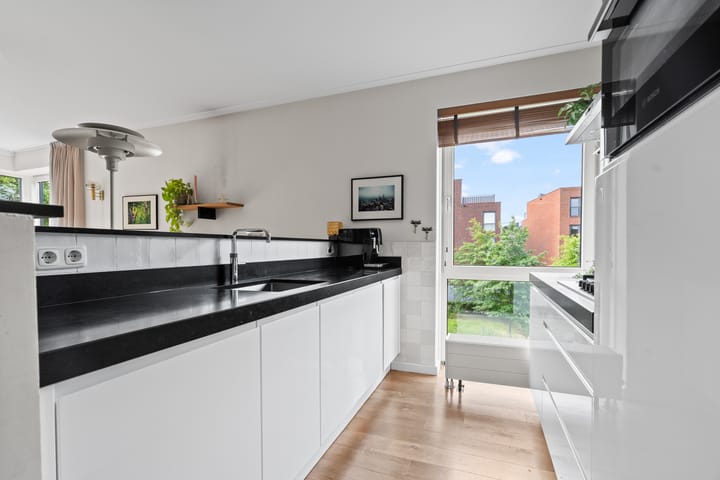 Foto 13 van Haroekoeplein 7