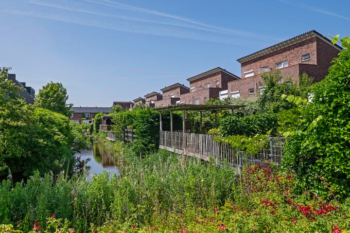 Foto 6 van Atletiekstraat 23