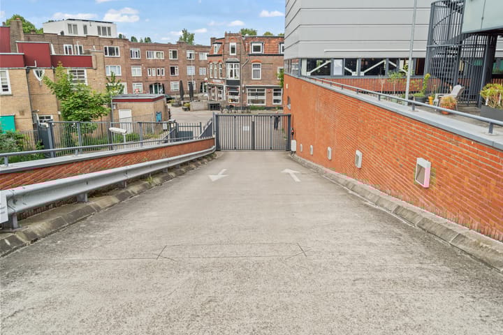 Foto 32 van Haroekoeplein 7