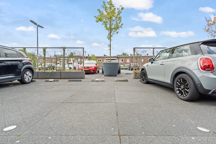 Foto 33 van Haroekoeplein 7