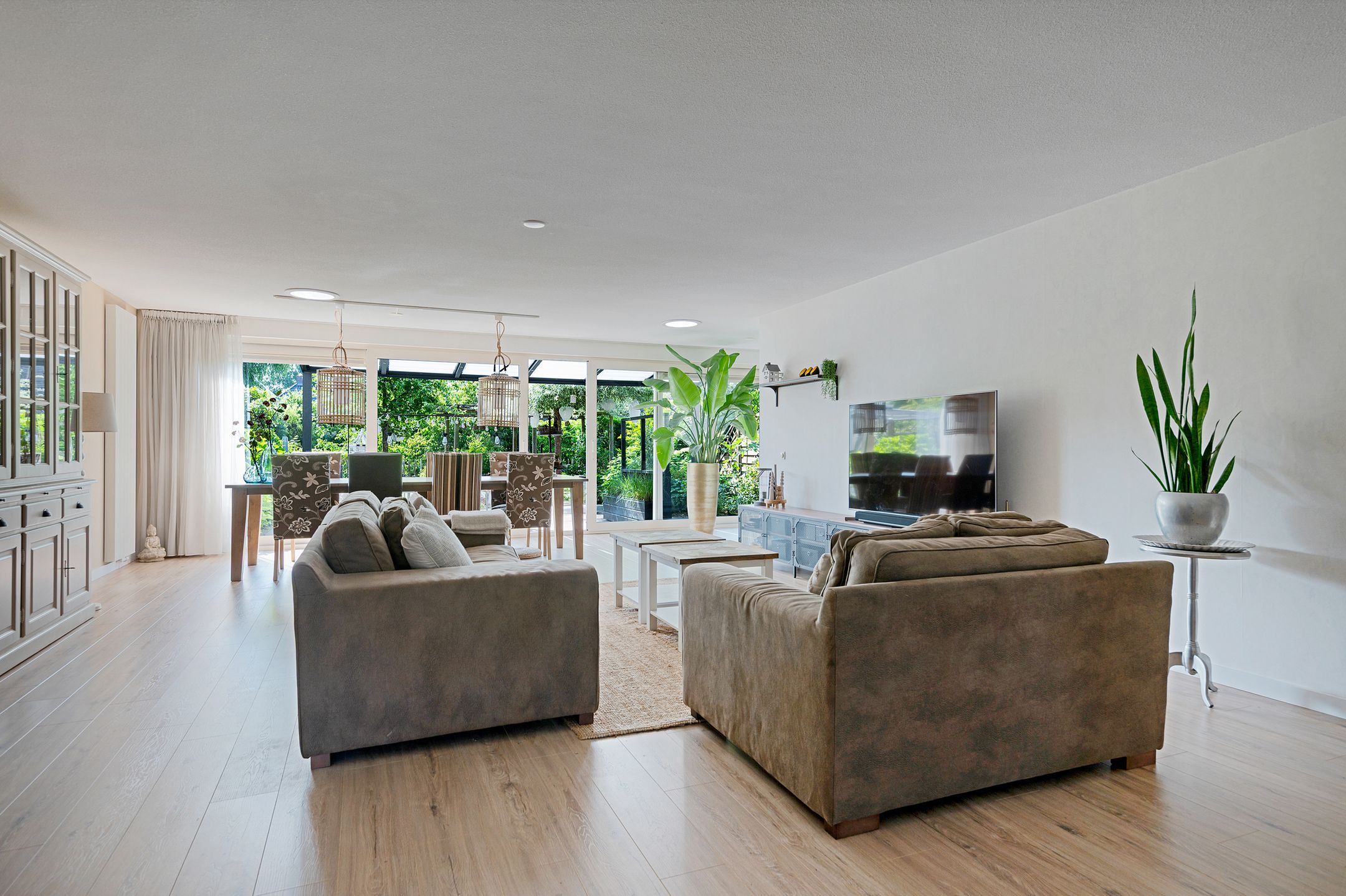 Foto 9 van Atletiekstraat 23