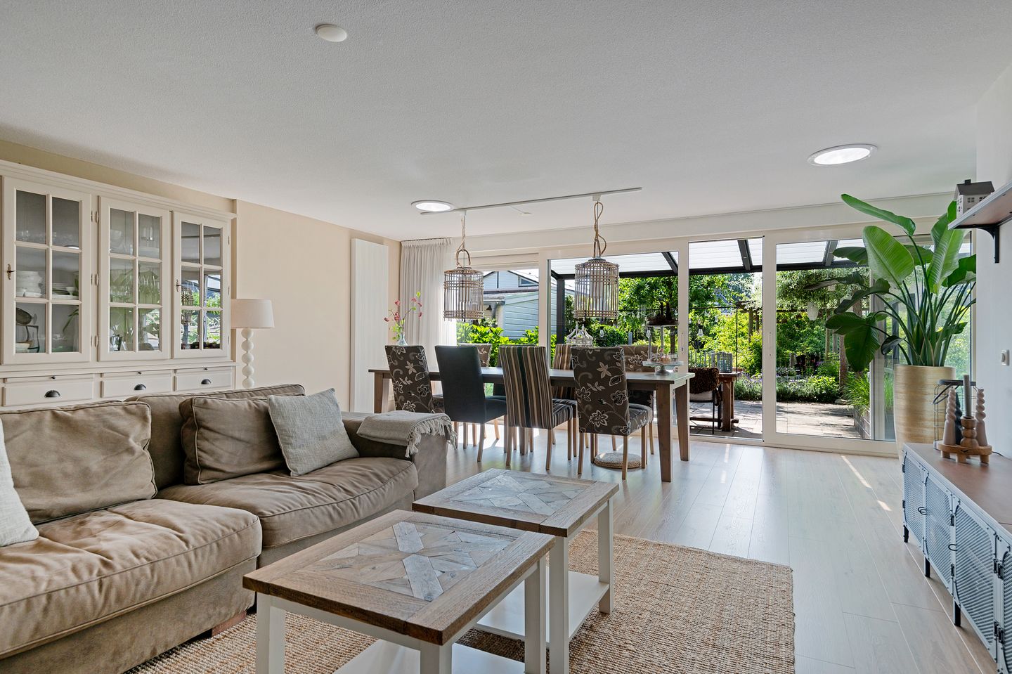 Foto 10 van Atletiekstraat 23