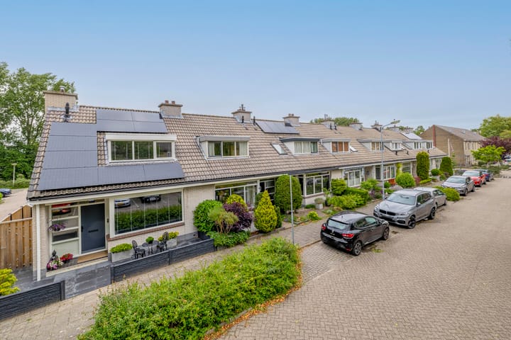 Foto 1 van Kalander 38