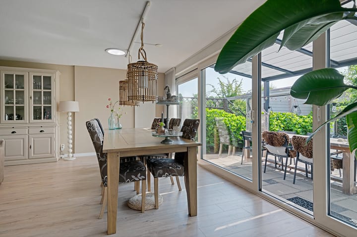 Foto 12 van Atletiekstraat 23