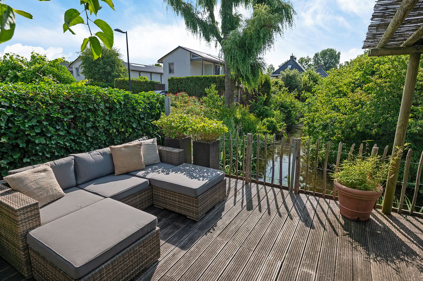 Foto 40 van Atletiekstraat 23