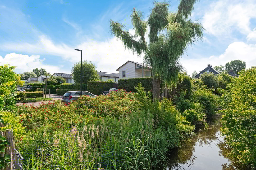 Foto 47 van Atletiekstraat 23