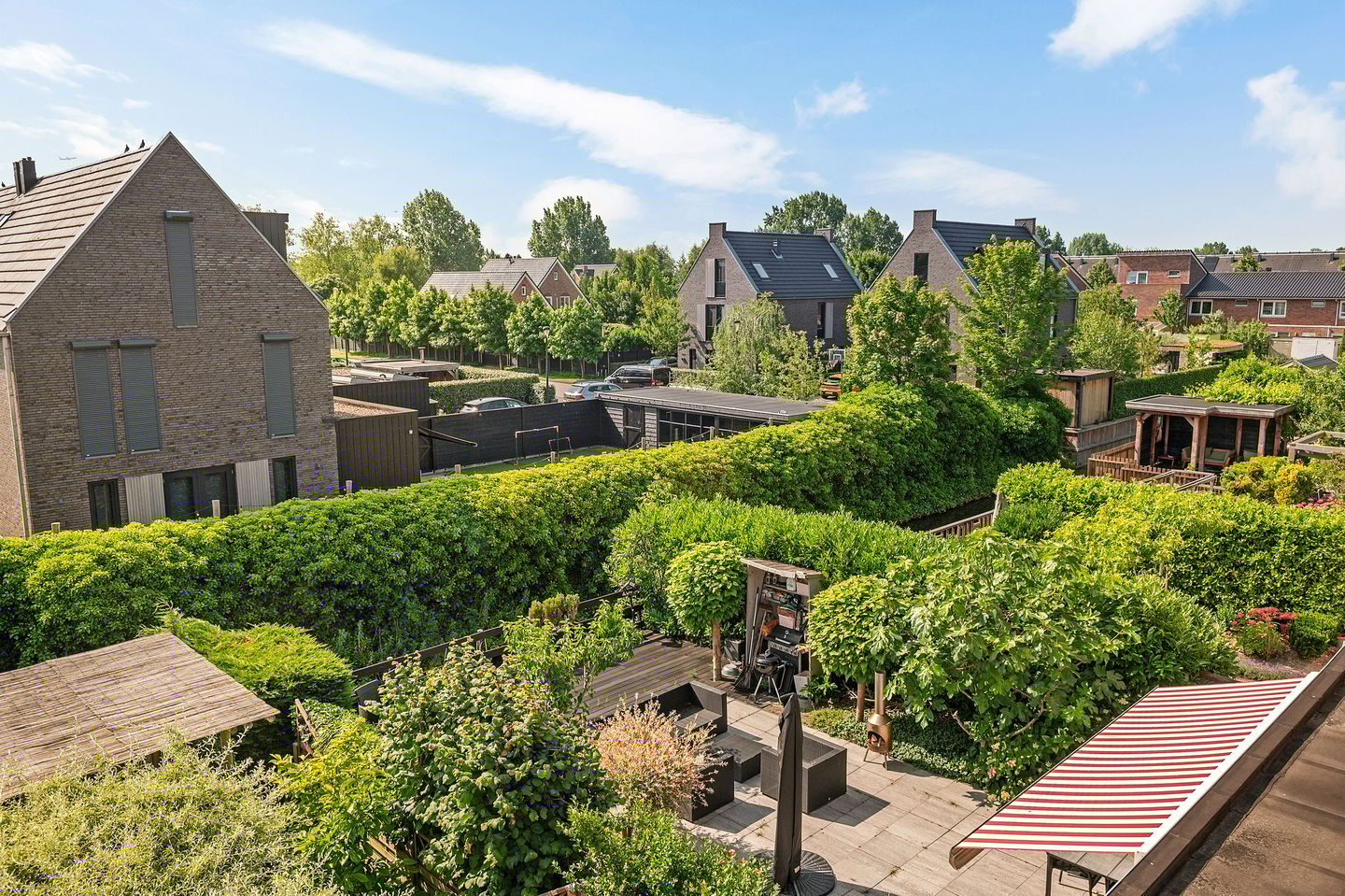 Foto 50 van Atletiekstraat 23