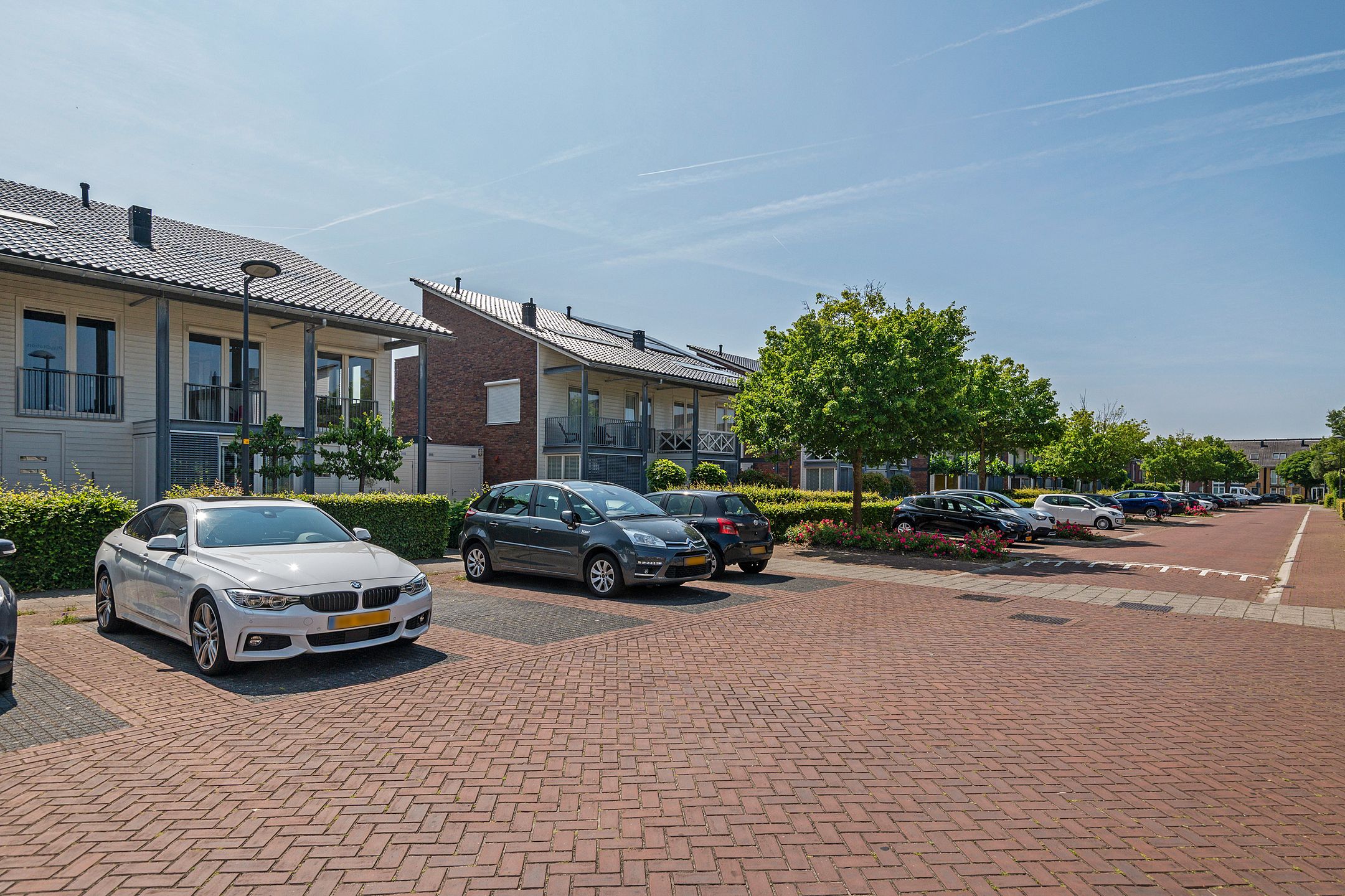 Foto 54 van Atletiekstraat 23