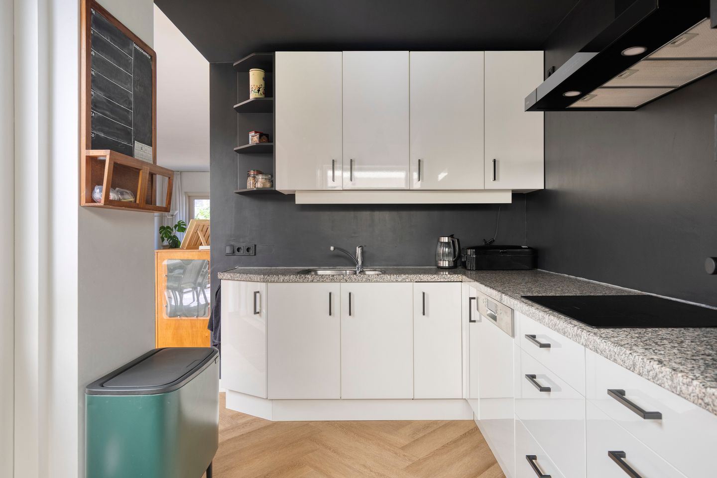 Foto 10 van Barisakker 64