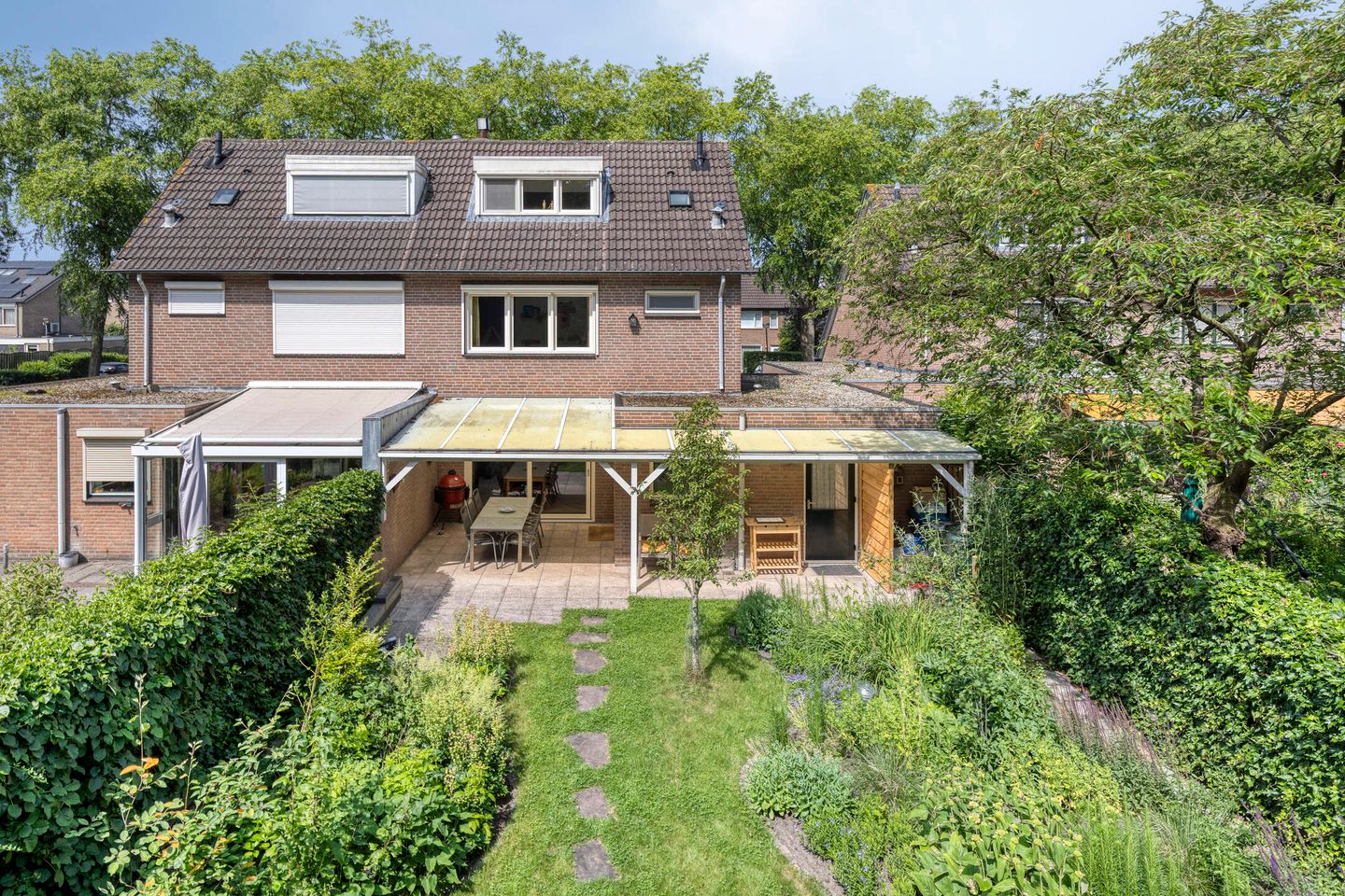 Foto 25 van Barisakker 64