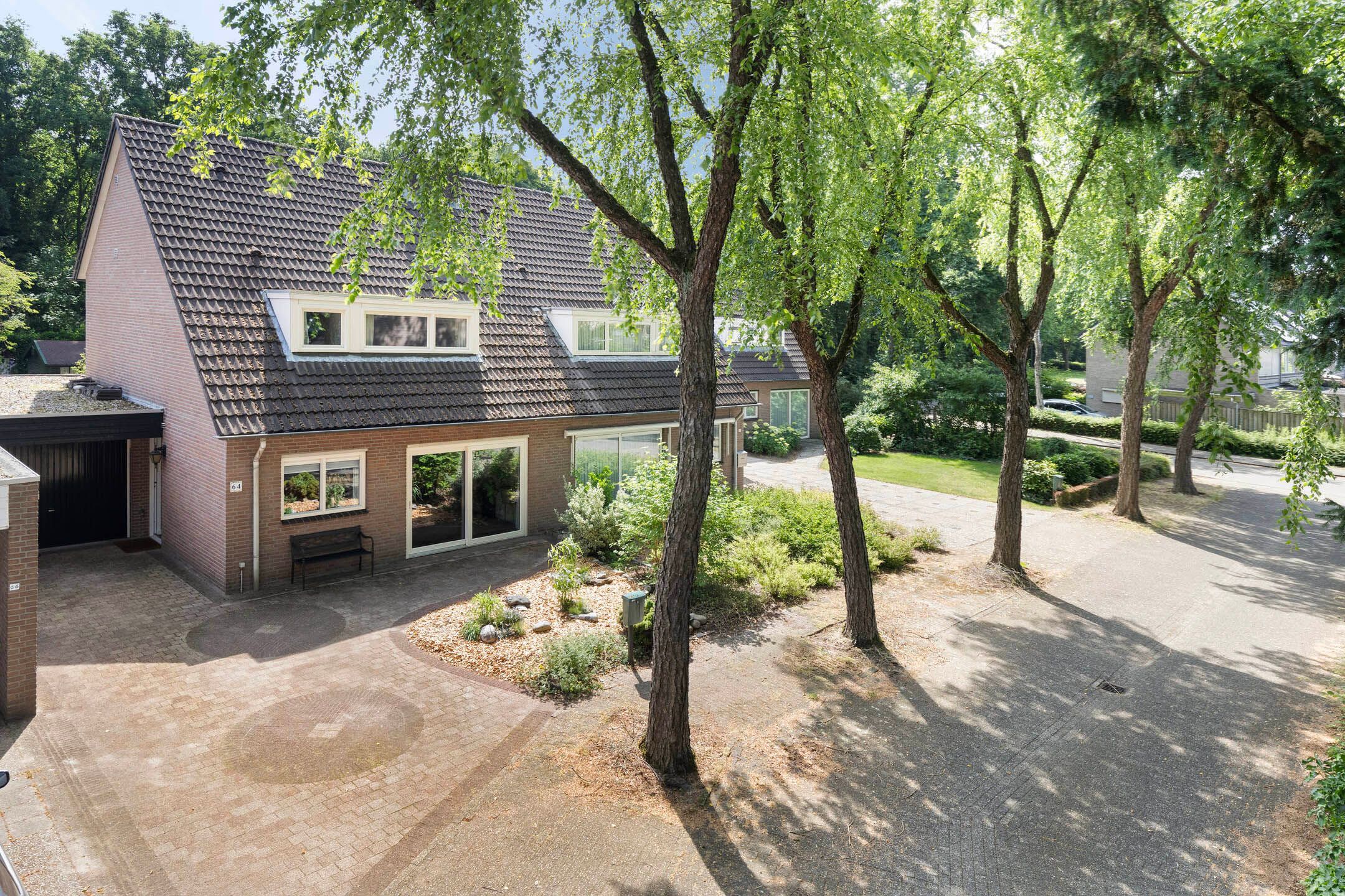 Foto 30 van Barisakker 64