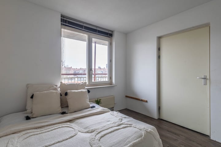 Foto 15 van Adolphine Eduardine Kokplantsoen 79