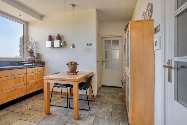 Foto 11 van Stationsweg 175