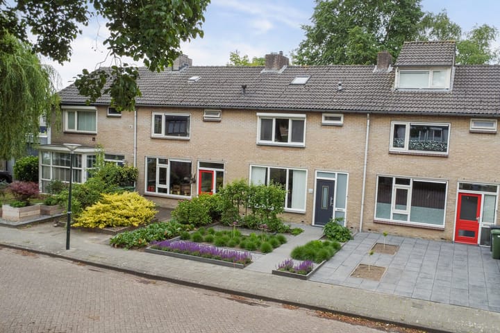 Foto 2 van Frederik van Eedenlaan 6