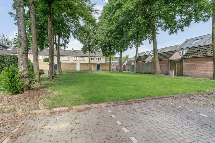 Foto 36 van Frederik van Eedenlaan 6