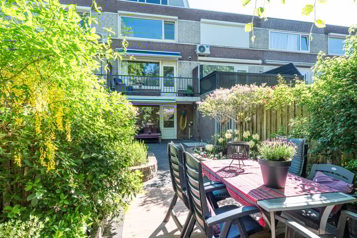 Photo 43 of Hoppad 11