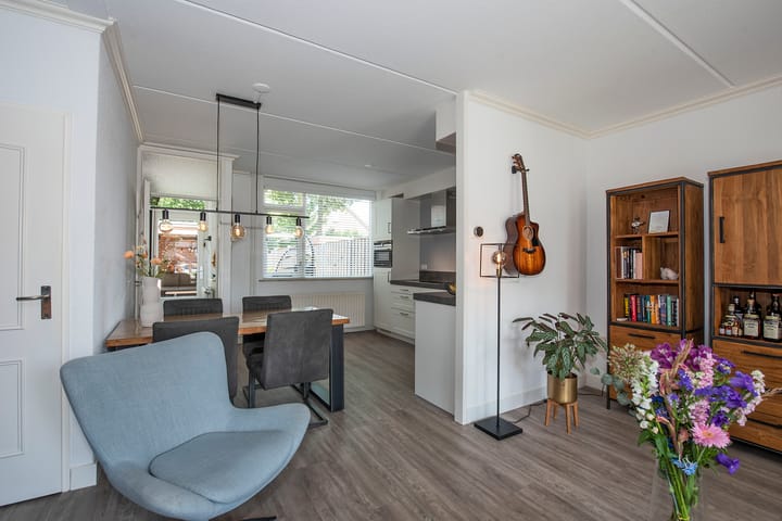 Foto 7 van Nieuwenhuisstraat 12