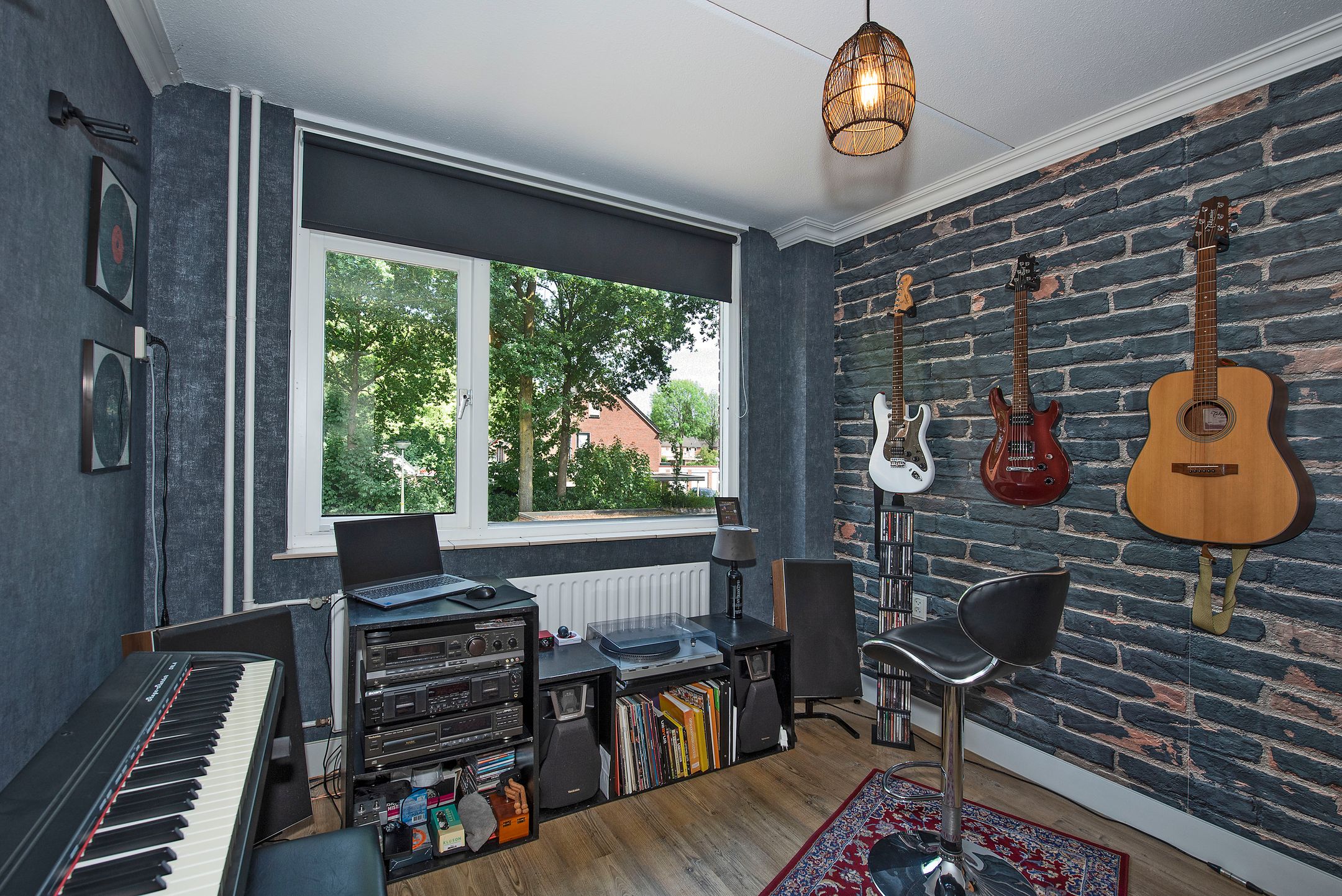 Foto 21 van Nieuwenhuisstraat 12