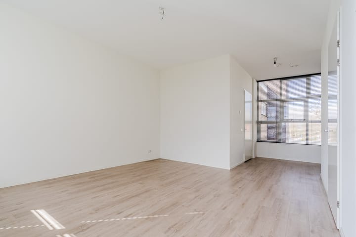 Foto 7 van Mendelssohnlaan 3-N