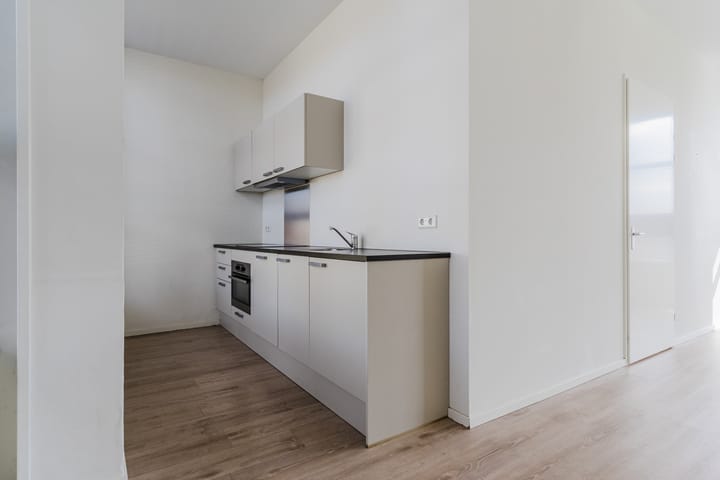 Foto 8 van Mendelssohnlaan 3-N