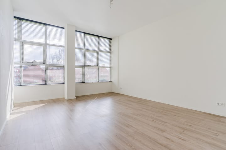 Foto 15 van Mendelssohnlaan 3-N