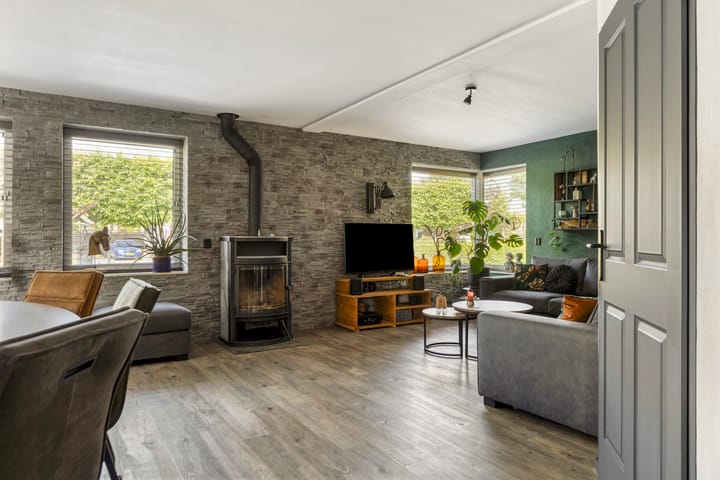 Photo 8 of Wemeweg 19-A