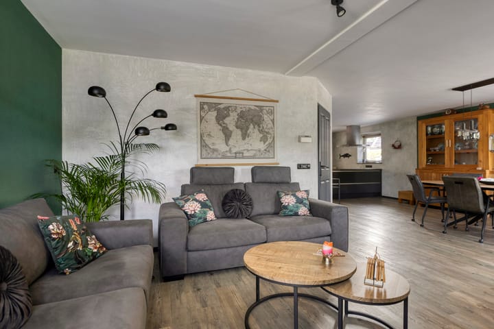 Photo 10 of Wemeweg 19-A