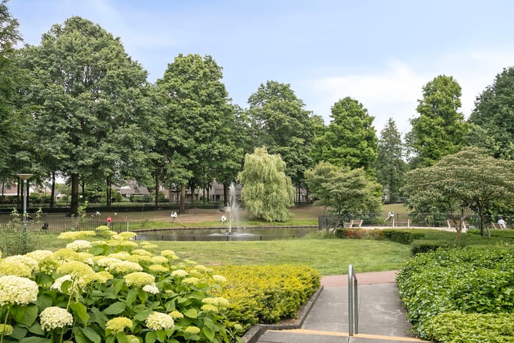 Photo 39 of Arnold van Rodelaan 83