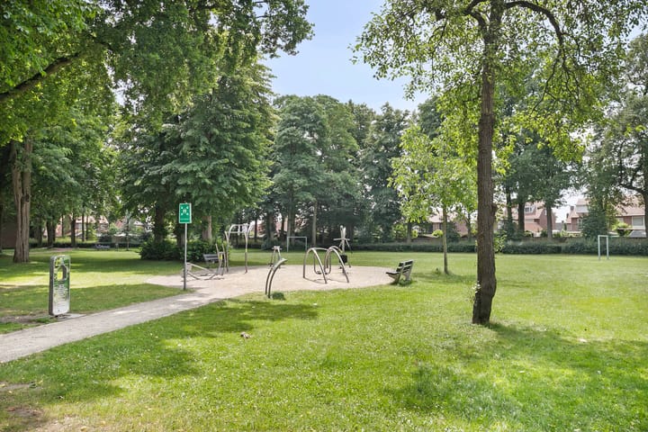 Photo 42 of Arnold van Rodelaan 83