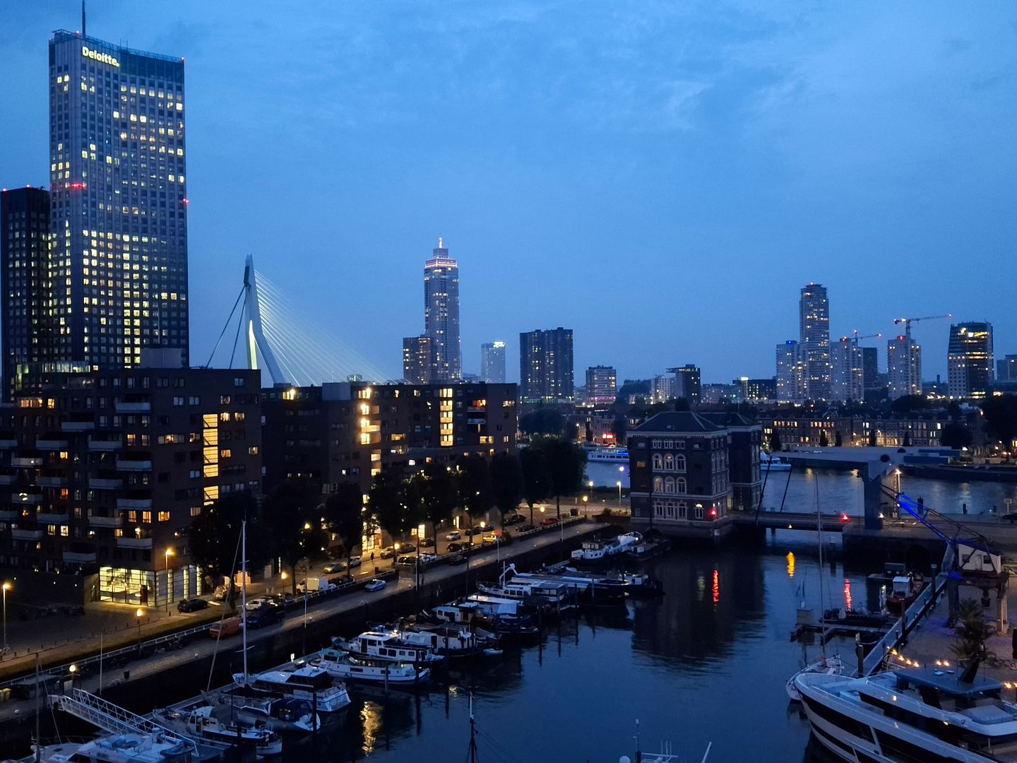 Foto 10 van Cargadoorskade 89