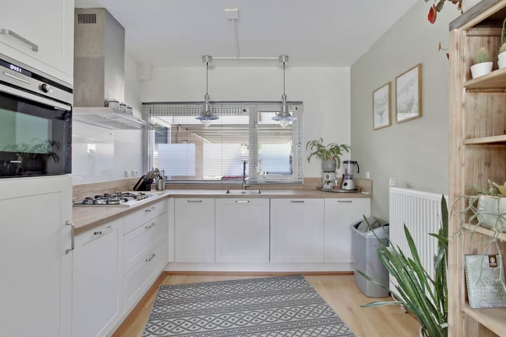 Foto 16 van De Voerbaan 9