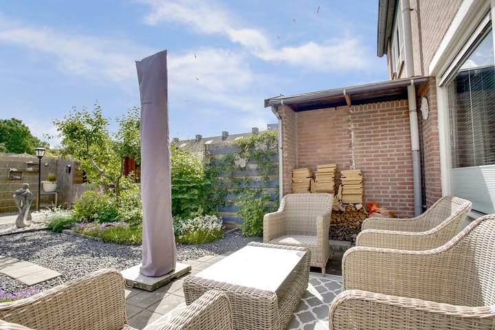 Foto 34 van De Voerbaan 9