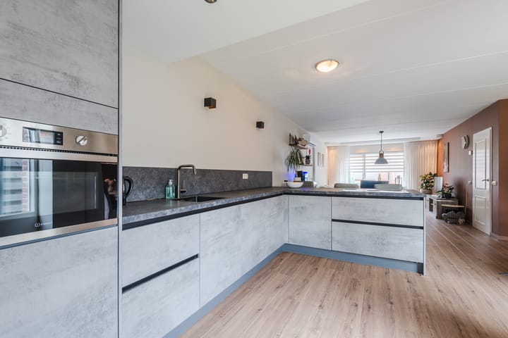 Foto 10 van Sint Jansweg 12