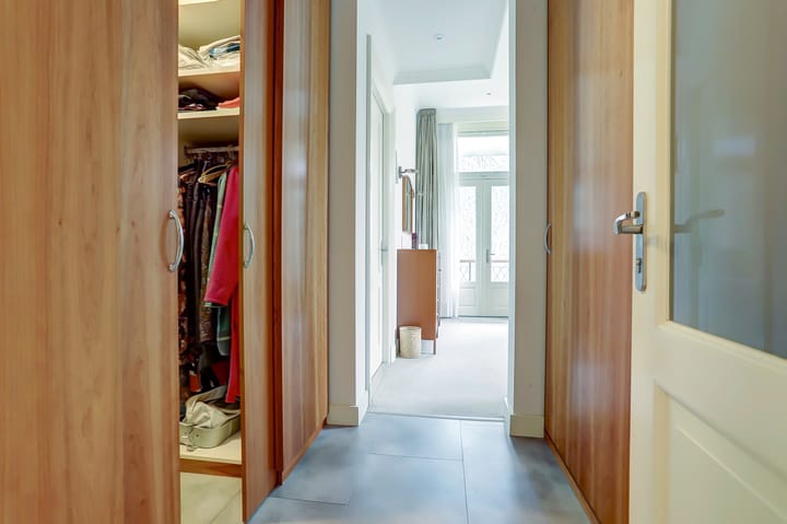 Foto 28 van Domburgseweg 41.