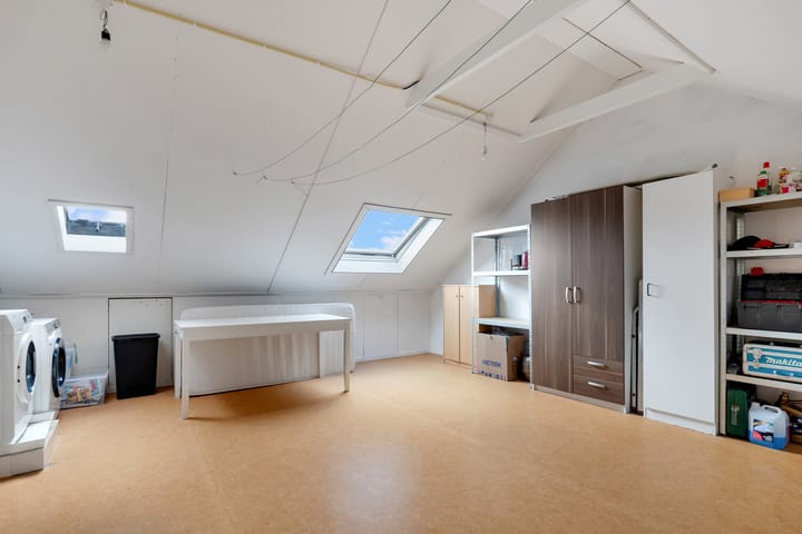 Photo 23 of Zenegroen 5