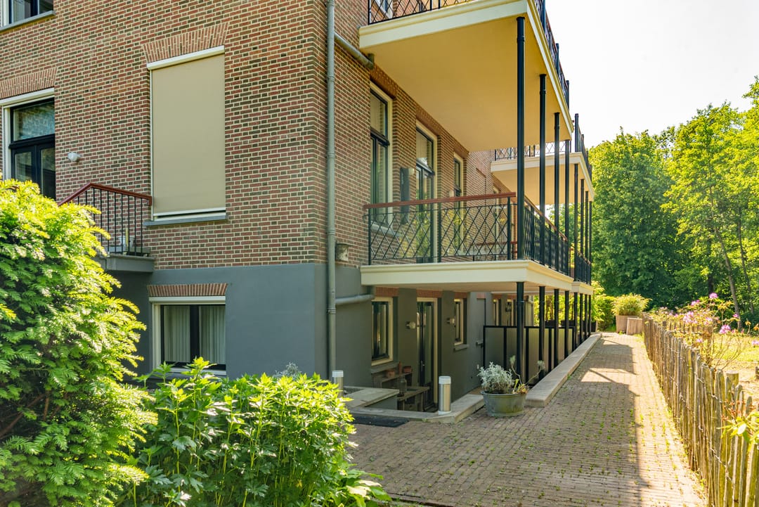 Photo 47 of Domburgseweg 41.