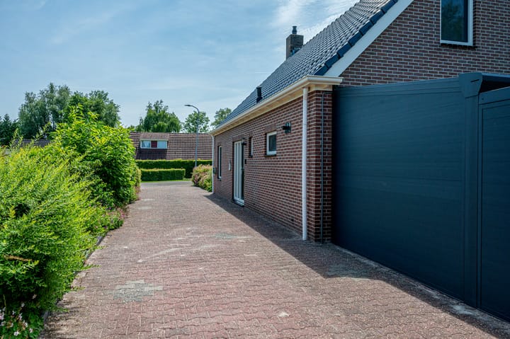 Photo 10 of Hoethslaan 32-B