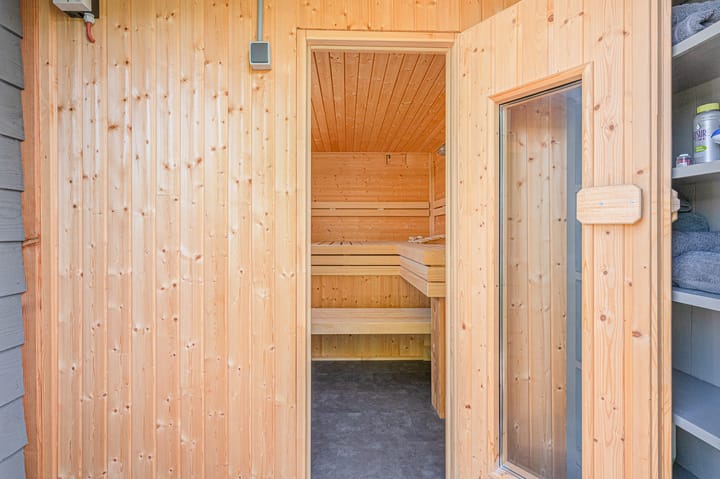 Photo 49 of Hoethslaan 32-B