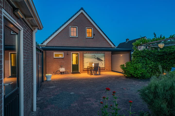 Photo 72 of Hoethslaan 32-B